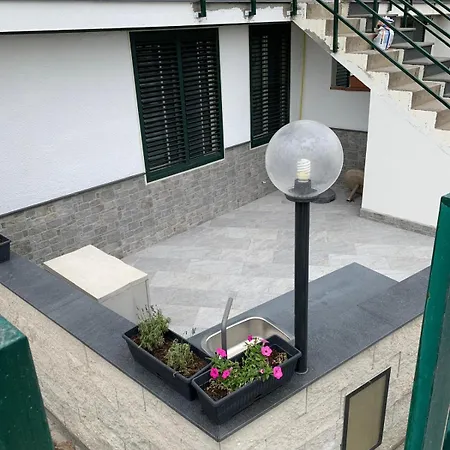 Reysol Apartment *